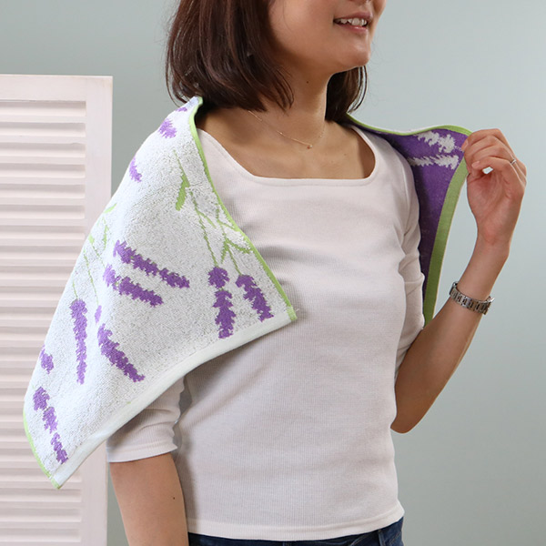 フェイスタオル タオル 花あそび 花柄 綿100 コットン 綿 厚手 綿100 バス用品 風呂用タオル 洗面タオル デイリータオル 柄 花 和 の通販はau Pay マーケット リビングート