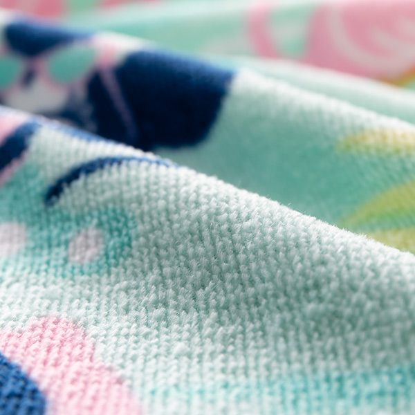 バスタオル 大判バスタオル ビーチタオル バイブス ミニー タオル 大判 プールタオル キャラクター ディズニー Disney ミニーマウス の通販はau Pay マーケット リビングート