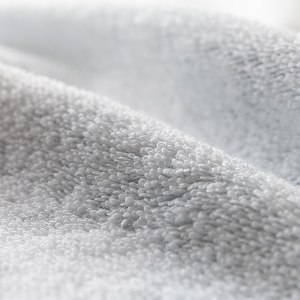 バスタオル 大判バスタオル ビーチタオル バイブス ミニー タオル 大判 プールタオル キャラクター ディズニー Disney ミニーマウス の通販はau Pay マーケット リビングート