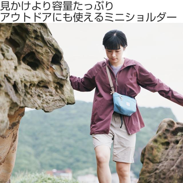 ショルダーバッグ hellolulu ルナ LUNA 1.4L （ ハロルル ボディバッグ バッグ ミニショルダー 鞄 サコッシュ 斜め掛け ポシェット マチあり ポーチ 撥水加工 フェス アウトドア ポケット キークリップ おしゃれ ）_1