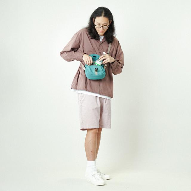 カメラバッグ hellolulu ベヌス Venus （ ハロルル ショルダー デジカメ カメラケース ショルダーバッグ 軽い 撥水加工 はっ水 バックル開閉式 コンデジ クッション仕様 ポケット付き カメラ小物 アクセサリー類 おしゃれ ）_17