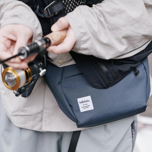 【人気色】ショルダーバッグ hellolulu コラ CORA 1.5L （ ハロルル バッグ ボディバッグ ミニショルダー 鞄 サコッシュ ボディーバッグ 斜め掛け ポシェット 肩掛け ウエストポーチ 撥水加工 フェス アウトドア ポケット おしゃれ ）_5