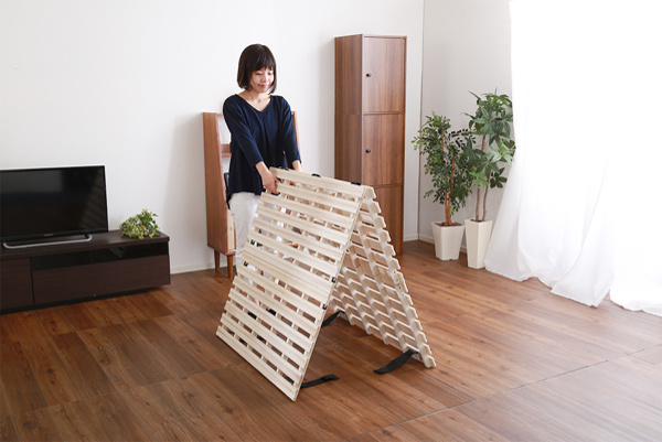 すのこベッド セミダブル 2つ折り式 桐 桐すのこ セミダブルサイズ スノコベッド （ すのこ スノコ マット 折りたたみ すのこマット すのこベット ベッド 折りたたみベッド 除湿 湿気 カビ ダニ 対策 折り畳み 布団干し ）_6