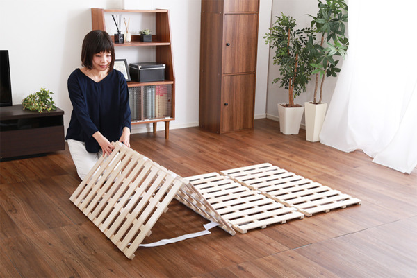 すのこベッド ダブル 4つ折り式 桐 桐すのこ ダブルサイズ スノコベッド （ すのこ スノコ マット 折りたたみ すのこマット すのこベット ベッド 折りたたみベッド ベット 除湿 湿気 カビ ダニ 対策 折り畳み 布団干し ）_6