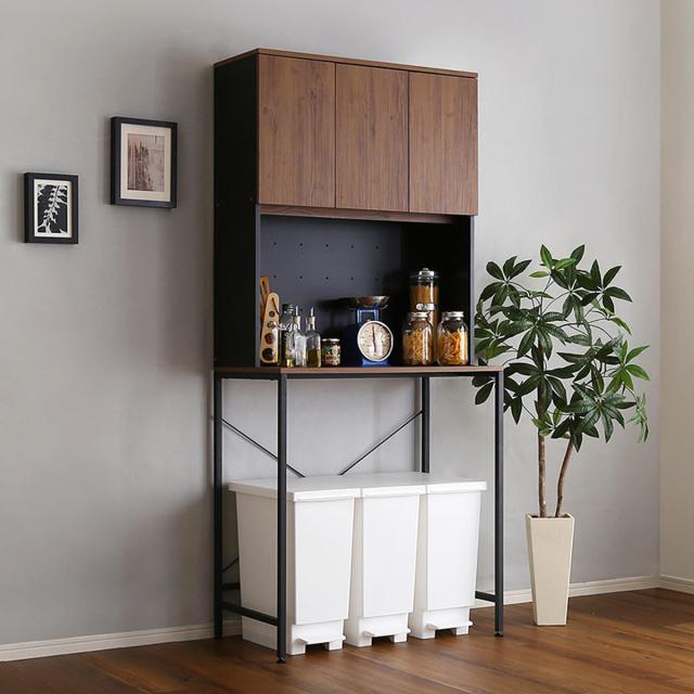 ごみ箱上ラック 幅81.5cm ワイドタイプ ヴィンテージ調 スチールフレーム ( ごみ箱上 ラック 棚 ゴミ箱上収納 収納 ダストボックス ワイド 食器棚 キッチン収納 台所 キッチン家具 シンプル 可動棚 コンセント付 )の通販は ごみ箱上ラック 幅81.5cm ワイドタイプ ヴィンテージ調 スチールフレーム ( ごみ箱上 ラック 棚 ゴミ箱上収納 収納 ダストボックス ワイド 食器棚 キッチン収納 台所 キッチン家具 シンプル 可動棚 コンセント付 )の通販は