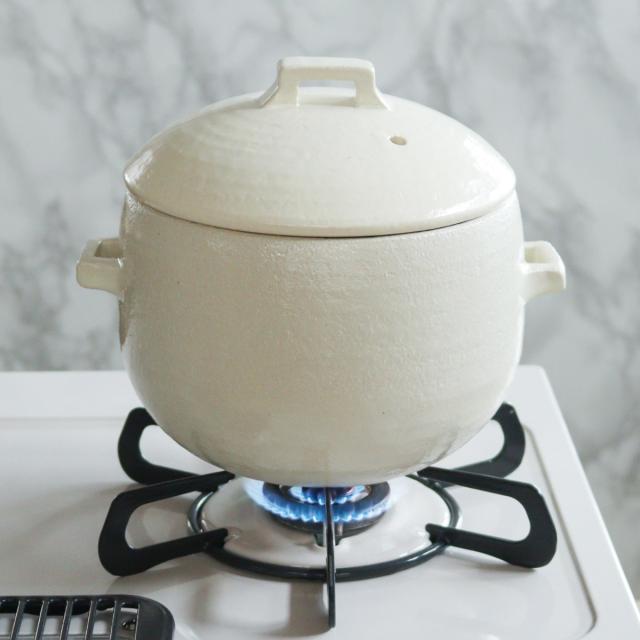 炊飯土鍋 2合炊 直火専用 中蓋付き OKATTE ごはん土鍋 日本製 （ ごはん鍋 ご飯土鍋 陶器製 どなべ おすすめ 電子レンジ対応 オーブン対応 2合 1合炊き ガス火対応 直火対応 ご飯鍋 土鍋 炊飯鍋 炊飯用土鍋 二合炊き 二重蓋 ）_3