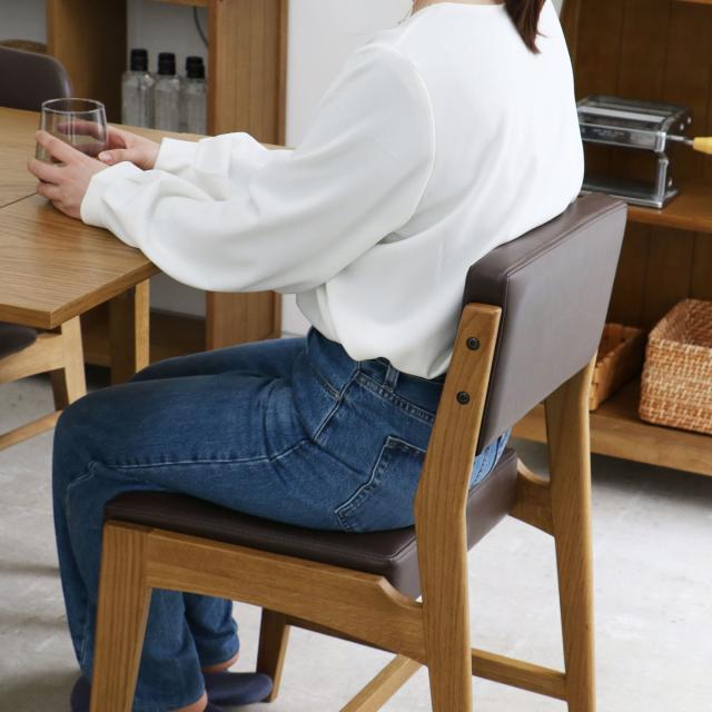 夕めし女性議長 座面高44糎 PVC ソフトヴィンテージ Rasic （ なめし革調 居敷き イス 女性議長 木製 生まれながら木 肘なし ちゃぶ台 居敷き ちゃぶ台居敷き チェアー ）