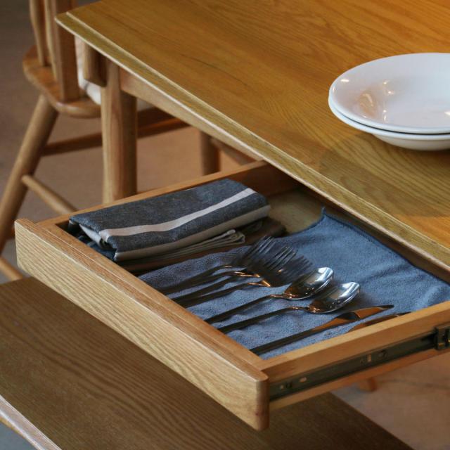 ダイニングテーブル 幅150cm 5〜6人用 引出し付き Herit （ テーブル 食卓テーブル 4人用 5人用 6人用 木製 天然木 オーク 北欧風 長方形 引き出し 収納付き 簡単組立 ダイニング 食卓 リビング 木製テーブル おしゃれ ）_19