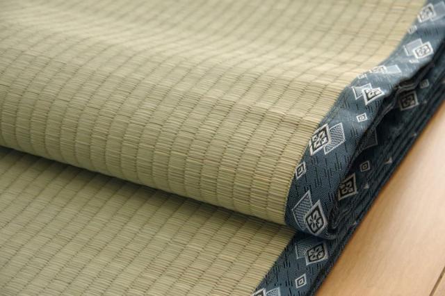 い草 カーペット 国産 上敷き 双目織 ほほえみ 三六間 中京間 8畳 約364×364cm （ マット い草マット い草カーペット い草上敷き 絨毯 畳カバー 中京 正方形 畳める コンパクト リバーシブル 国産い草 空気清浄 防臭 抗菌 ）_7