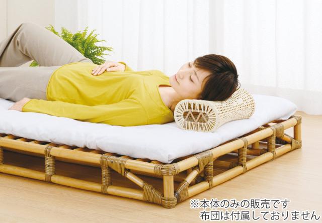 籐 すのこベッド 軽量 シングルサイズ 籐枕付き （ 家具 ベッド 籐家具 ラタン家具 寝具 ベッドフレーム 籐ベッド すのこ 分割 コンパクト アジアン ）_3