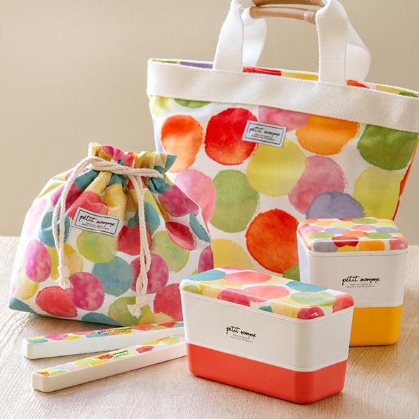 弁当袋 ランチバッグ 保冷 巾着袋 プチ ソム お弁当袋 お弁当入れ 保冷バッグ ランチ巾着 女子 大人 保冷ランチバッグ お弁当箱 弁当の通販はau Pay マーケット お弁当グッズのカラフルbox