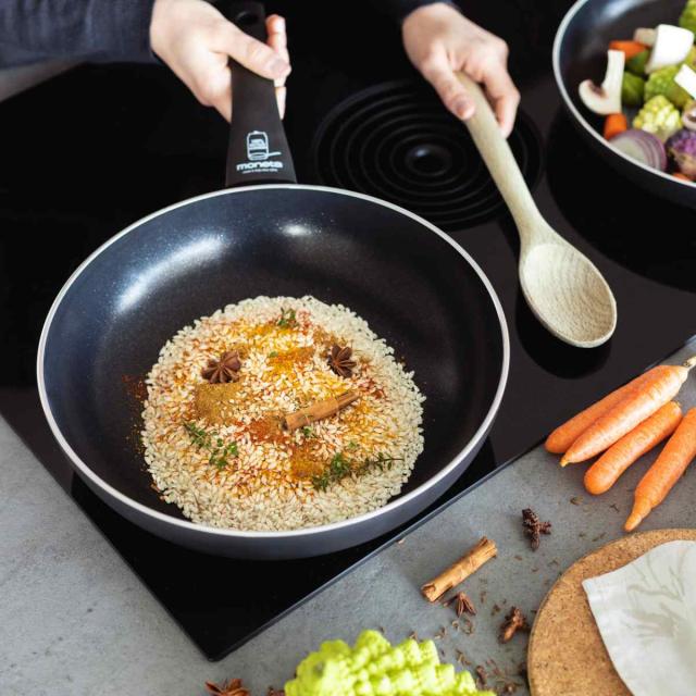 recy フライパン 28糎 深型 IH相応う 食洗機相応う WOKPAN （ レシー ih 屁っ放り 食洗機 相応う 炒め鍋 片手なべ 軽銀 軽銀 28 浪花節的 エコ 再利用 軽銀フライパン フライパン ih相応う 28糎 フライパン 28糎）