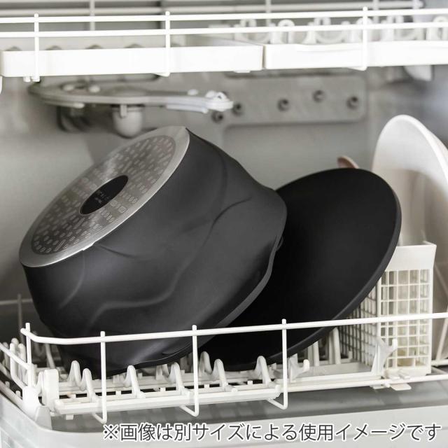 Lirica スキレット 26cm IH対応 食洗機対応 両手鍋 （ ガス火対応 なべ 万能鍋 お鍋 両手なべ フッ素加工 軽い 蓋付き PFASフリー PFOAフリー 26センチ 26 フッ素コーティング フッ素 アルミ製 軽量 3層構造 注ぎ口付き 調理器具 ）_6