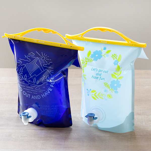ウォータータンク 3L 折りたたみ ウォーターバッグ （ イワタニ 岩谷マテリアル イワタニマテリアル 給水袋 蛇口付き 軽量 大口径 水袋  の通販はau PAY マーケット - リビングート | au PAY マーケット－通販サイト