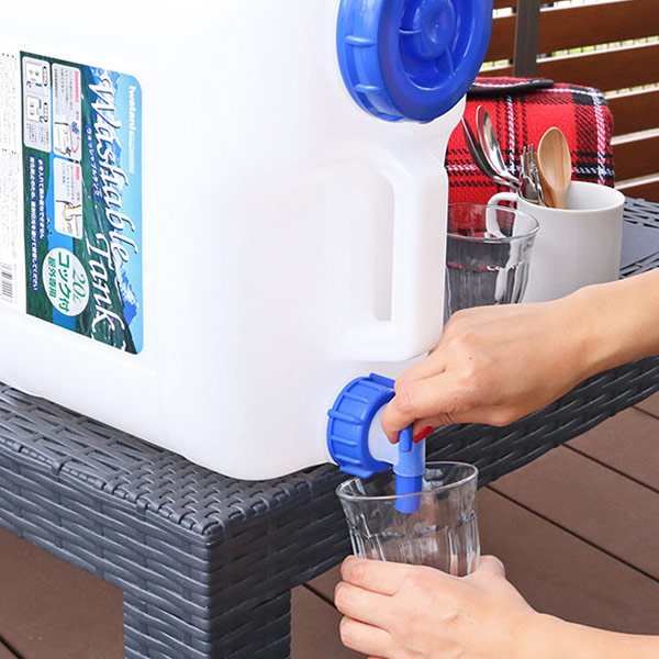 ウォータータンク Nタイプ 20L コック付き （ 水 タンク ポリタンク 20リットル ウォータージャグ 給水タンク 給水 防災グッズ 防災用品  アウトドア キャンプ 持ち運び ウォッシャブルタンク 水タンク 水缶 ）｜au PAY マーケット