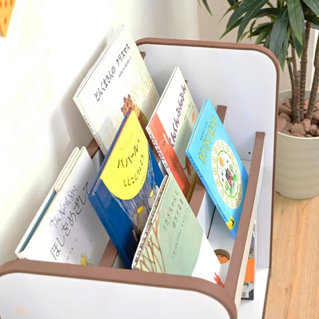 【値引き可】児童書（小２向け）18冊　「絵本の本棚」 児童書（小2向け）18冊 「絵本の本棚」