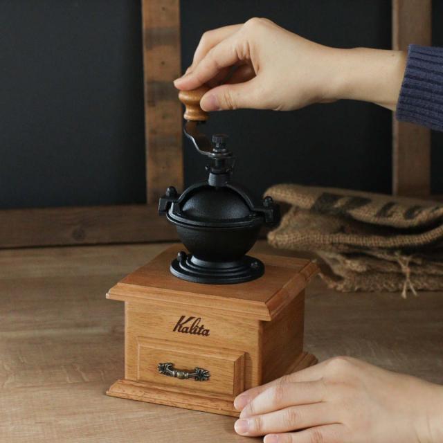 Kalita カリタ コーヒーミル 手挽き アンティーク レトロ ブラック カリタ ダイヤミルN （ブラック）手挽き コーヒーミル 手動式 : パオ