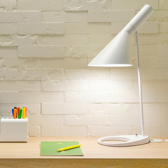 テーブルランプ アルネ・ヤコブセン リプロダクト LED E26 （ AJランプ ランプ 照明 デザイナーズ 北欧 LED対応 おしゃれ スタイリッシュ 卓上ライト インテリア スチール製 シンプル ）_8