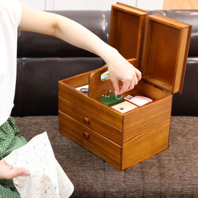 ソーイングボックス 木製 引出し付 あおい 幅32.5cm （ 日本製 天然木 裁縫 くけ棒 裁縫箱 針箱 裁縫道具 収納 和風 引き出し 2段 引出し 小物入れ 手芸 洋裁 ソーイングケース お裁縫 和裁 小物 小物収納 小物ケース 薬箱 救急箱 ）_15