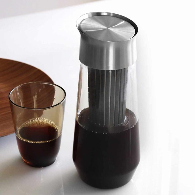 キントー 冷水筒 ピッチャー 1L LUCE コールドブリューカラフェ 耐熱ガラス （ KINTO 電子レンジ対応 食洗機対応 水差し 麦茶ポット 耐熱 ガラス 茶こし付き ストレーナー シンプル おしゃれ 冷水ポット 熱湯 ガラス製 麦茶 ）の通販は