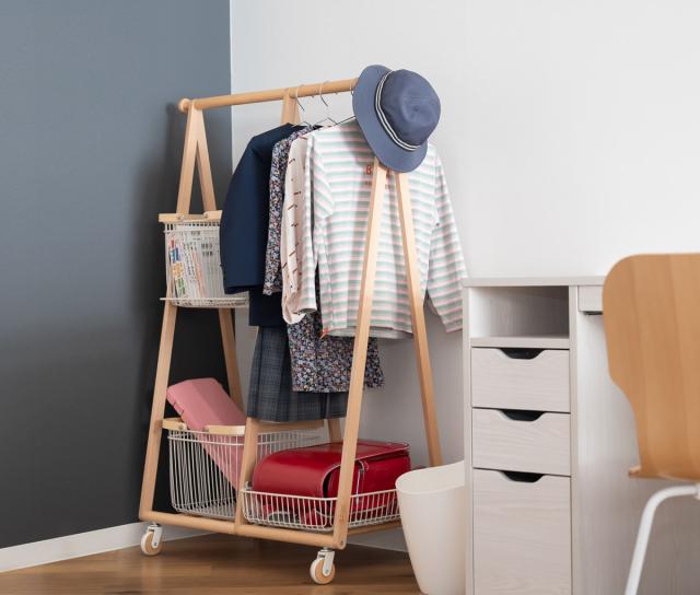 Mash リヴ キャリーバスケットハンガー コンパクト 高さ119cm 天然木 ( LIV ランドセルラック コートハンガー バスケット キャスター付き 収納ラック 衣類収納 木製ハンガーラック キャスター ナチュラル 北欧 おしゃれ 入園 入学 )の通販は Mash リヴ キャリーバスケットハンガー コンパクト 高さ119cm 天然木 ( LIV ランドセルラック コートハンガー バスケット キャスター付き 収納ラック 衣類収納 木製ハンガーラック キャスター ナチュラル 北欧 おしゃれ 入園 入学 )の通販は