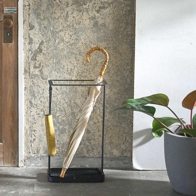 傘立て アンブレラスタンド 幅30cm スリム 完成品 スチール SIEVE ANTENNA （ 省スペース 玄関収納 傘収納 コンパクト 折りたたみ傘対応 おしゃれ ブラック グレー シンプル 傘 収納 玄関雑貨 ）
