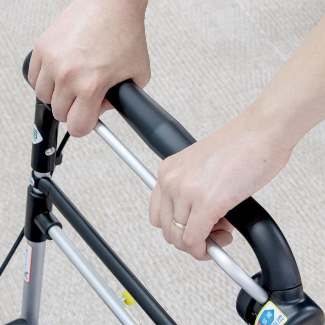 シルバーカー スタンダードタイプ テイコブ コンパクト 座れる 幸和