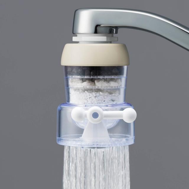 水遮断ストリップ バスルームウォーターストッパーバリア、折りたたみ可能なシャワーのしきい値ウォーターダム、キッチンシャワーのしきい値 水遮断ストリップ  折りたたみシャワー敷居ウォーターダム自​​己粘着シリコンシャワーバリア浴槽カウンタートップシンク調理台用 ... バスルームウォーターストッパーストリップシャワードアボトムシール保水ストリップ、折りたたみ式シャワーしきい値水ダムシャワーバリアおよ