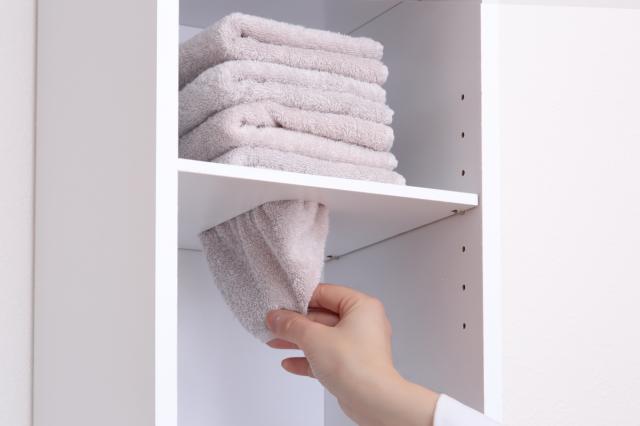 スリムラック 幅30cm 収納ラック 棚 すき間収納 ストッカー 引出し5段 ( ラック 本棚 チェスト キッチン収納 ランドリー A4対応 タオル収納 上下分割 セパレート 隙間 ブラウン ホワイト 可動棚 )の通販は スリムラック 幅30cm 収納ラック 棚 すき間収納 ストッカー 引出し5段 ( ラック 本棚 チェスト キッチン収納 ランドリー A4対応 タオル収納 上下分割 セパレート 隙間 ブラウン ホワイト 可動棚 )の通販は