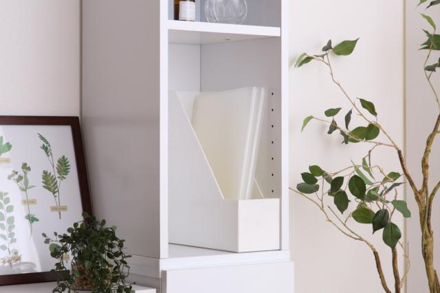 スリムラック 幅30cm 収納ラック 棚 すき間収納 ストッカー 引出し5段 ( ラック 本棚 チェスト キッチン収納 ランドリー A4対応 タオル収納 上下分割 セパレート 隙間 ブラウン ホワイト 可動棚 )の通販は スリムラック 幅30cm 収納ラック 棚 すき間収納 ストッカー 引出し5段 ( ラック 本棚 チェスト キッチン収納 ランドリー A4対応 タオル収納 上下分割 セパレート 隙間 ブラウン ホワイト 可動棚 )の通販は