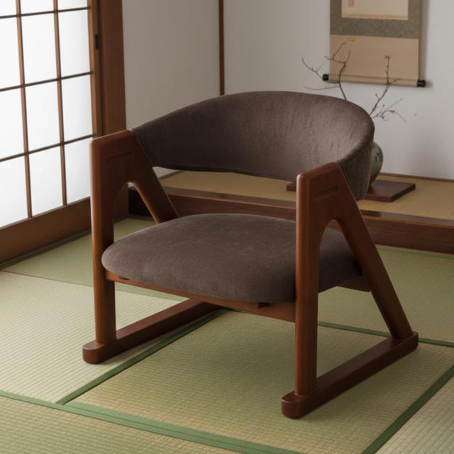 ローチェア 座面高26cm 肘掛け付き フロアチェア 低座椅子 （ 座椅子 低い 座いす 座面 広め チェア イス 椅子 木製 天然木 完成品 立ち上がり サポート 楽 和風 和室 畳 洋風 ファブリック リビングチェア 低め 肘置き いす ）_18