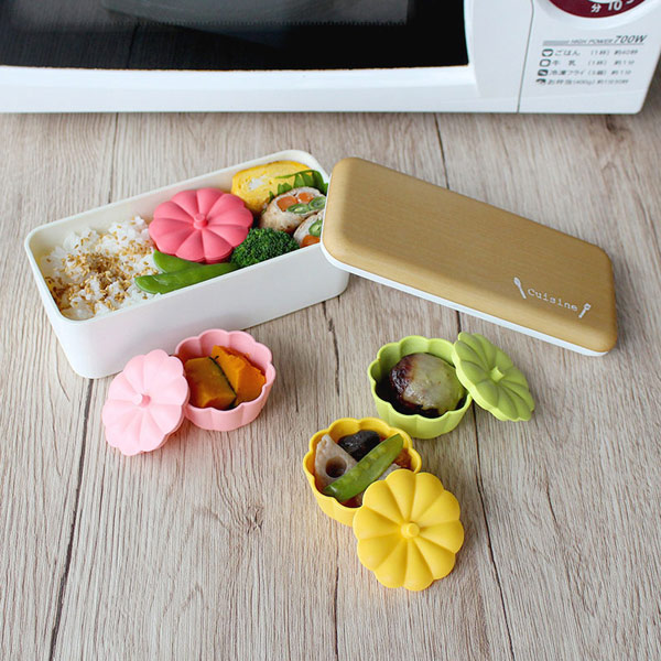 おかずカップ お弁当小鉢 小鉢 蓋付き ふた付き カップ お弁当グッズ レンジ対応 食洗機対応 フルーツ入れ お弁当カップ 仕切りカップの通販はau Pay マーケット お弁当グッズのカラフルbox