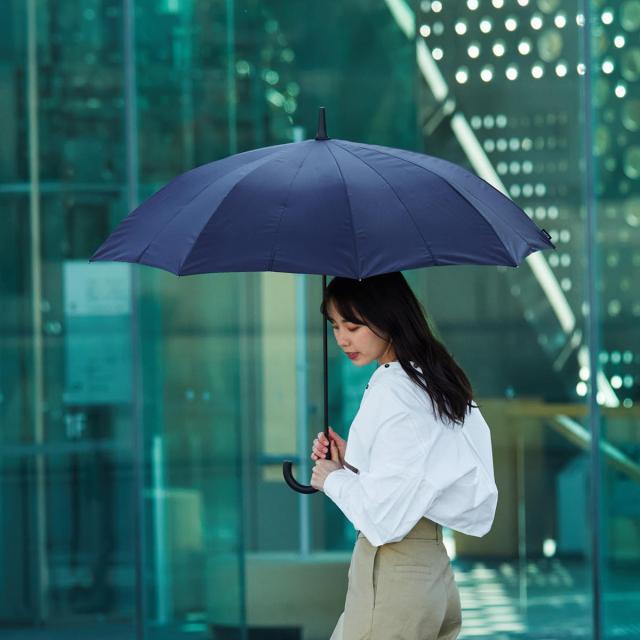 マーナ 傘 Shupatto アンブレラ 62cm （ marna レディース メンズ 晴雨兼用 かさ おしゃれ かわいい 雨傘 日傘 長傘 便利 スライド 手が濡れない ベルトなし 無地 大人 UVカット シュパット 16本骨 男女兼用 ）の通販は
