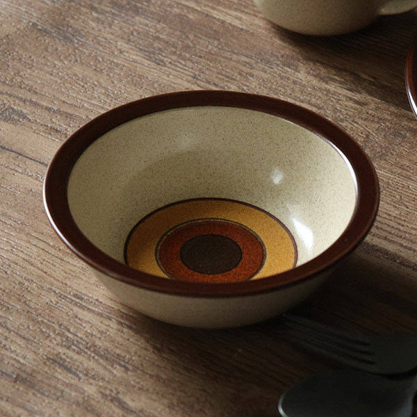 ボウル 14cm リバイバル REVIVAL サンサークル Sun Circles 皿 食器 洋食器 陶器 （ 食洗機対応 電子レンジ対応 中鉢 取り皿 耐熱 オーブン対応 リム皿 サラダボウル 深皿 おしゃれ かわいい レトロ ）