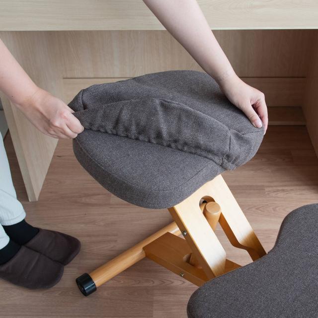 学習チェア 椅子 ナチュラルフレーム 補助クッションなしタイプ プロポーションチェアキッズ （ 学習椅子 子ども キッズ 姿勢 高さ調節 天然木 勉強椅子 集中力 リビング学習 キャスター付き 無段階調節 学習机 イス いす ）_10