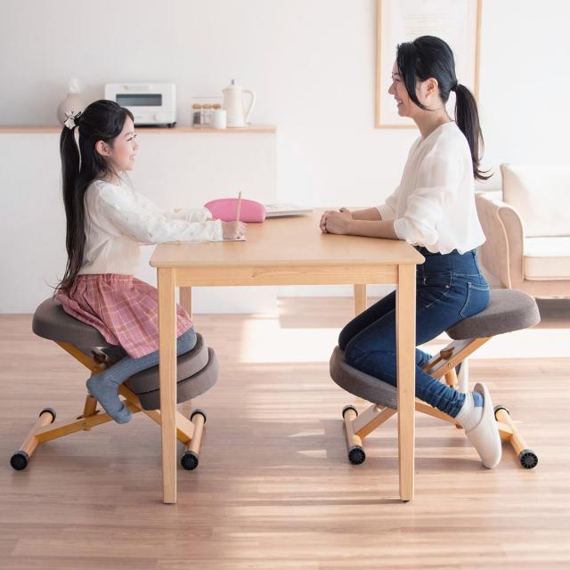 学習チェア 椅子 ナチュラルフレーム 補助クッションなしタイプ プロポーションチェアキッズ （ 学習椅子 子ども キッズ 姿勢 高さ調節 天然木 勉強椅子 集中力 リビング学習 キャスター付き 無段階調節 学習机 イス いす ）_11