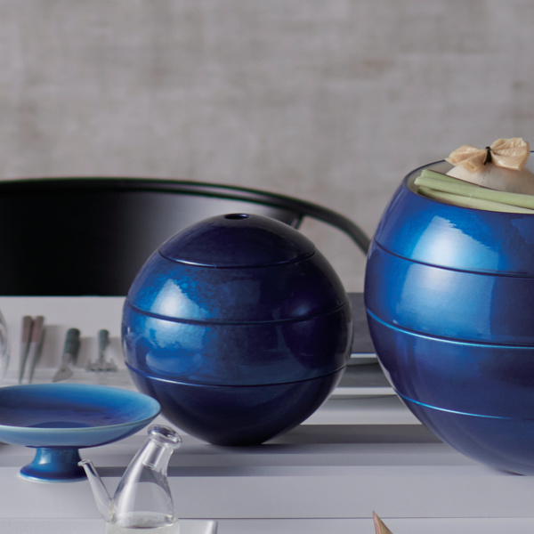 お重 3段 珠型三段段重 中 M.STYLE URUSHI 漆石 食器 磁器 有田焼 日本製 （ 食洗機対応 重箱 丸 球体 三段 漆 おせち 有田 正月 お重箱 球 高級 漆塗り おせち料理 和食 おしゃれ 和モダン 和食器 ）_2