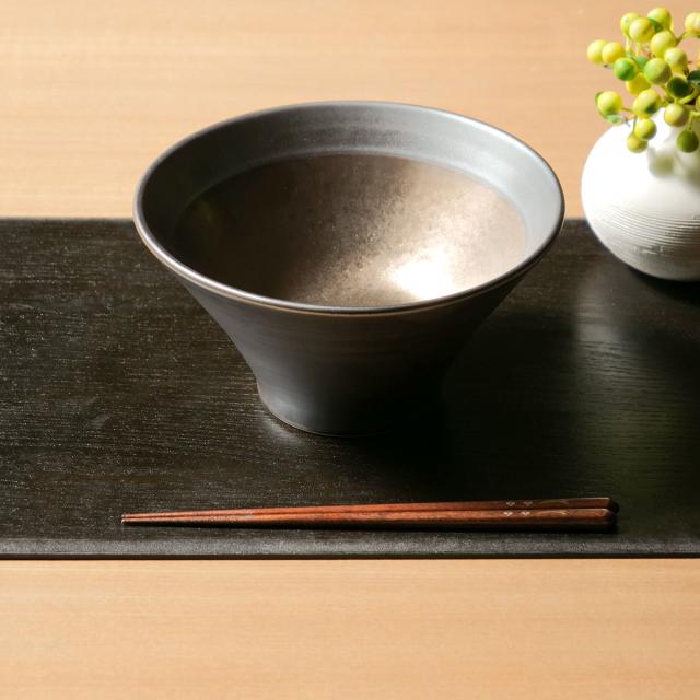 中田窯　7寸リム皿　2枚セット 砥部焼 中田窯 7寸リム皿 （なずな） | 内田屋通販