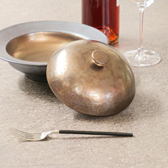 リッド 16cm M.STYLE 武蔵 蓋 磁器 美濃焼 （ 食器 和食器 日本製 皿 食洗機対応 電子レンジ対応 フタ 料理 ドーム フードカバー クローシュ ドーム型 ふた クロッシュ クロシュ ドームカバー 料理の蓋 和モダン 金 ）の通販は