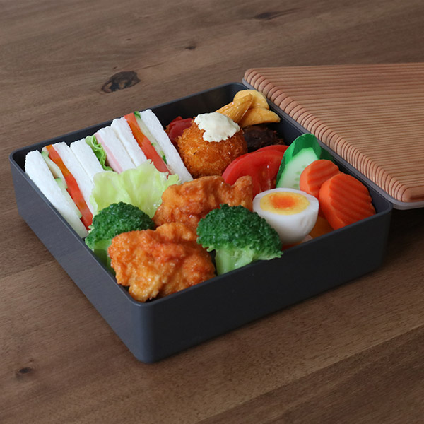 お弁当箱 1段 重箱 木蓋 ランチボックス 1100ml 送料無料 レンジ対応 食洗機対応 弁当箱 古代杉 木製 ファミリーランチボックス 木 仕の通販はau Pay マーケット お弁当グッズのカラフルbox お弁当箱 1段 重箱 木蓋 ランチボックス 1100ml 送料無料 レンジ対応 食洗機対応 弁当箱 古代杉 木製 ファミリーランチボックス 木 仕の通販はau Pay マーケット お弁当グッズのカラフルbox