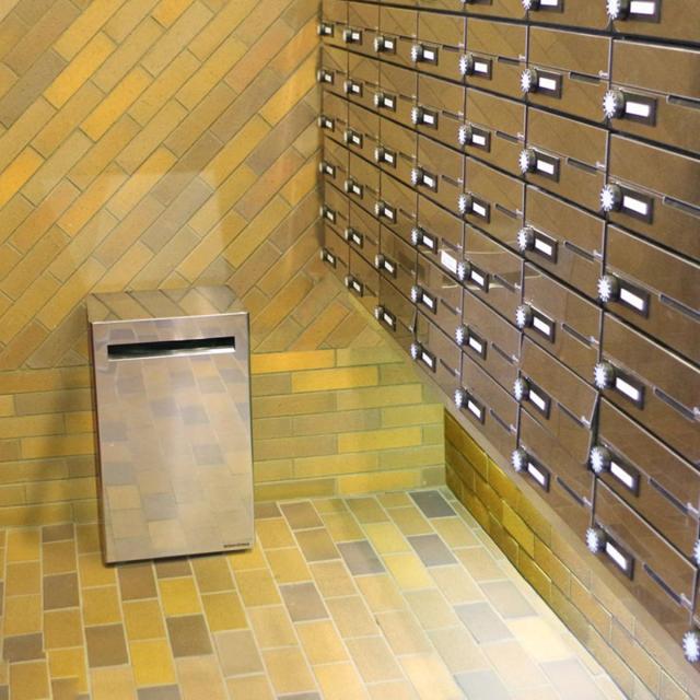 ゴミ箱 45L クリンボックス DM 業務用 室内 （ 法人限定 業務用ダストボックス 屋内用 ごみ箱 ダストボックス ステンレス製 書類 紙 チラシ 広告 ステンレス 45リットル 屑入 くず入れ 回収ボックス オフィス 事務所 住宅 ）_4