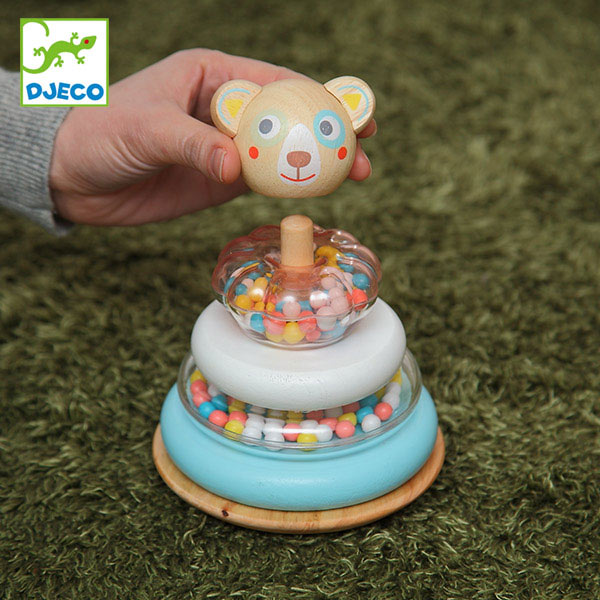 タワー リング スタッキー おもちゃ 知育玩具 木製 ジェコ Djeco 赤ちゃん 棒通し 棒 通す 積む 輪 ラトル ガラガラ スタッキング トの通販はau Pay マーケット リビングート