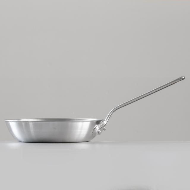 打出フライパン 24cm ガス火専用 アルミ製 中尾アルミ （ ガス火対応