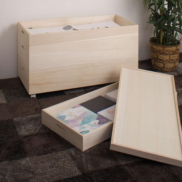 桐 衣装ケース 4段 キャスター付 日本製 高さ64cm （ 完成品 桐衣装箱 天然木 木製 衣類収納 着物収納 収納 キャスター 蓋つき フタ付き 四段 ケース ボックス 収納ケース 着物 衣類 着物用 ）