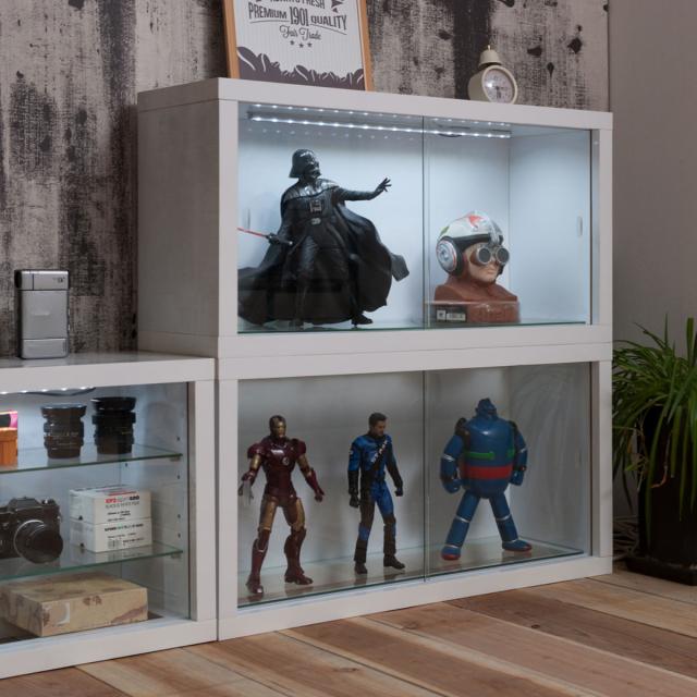 コレクションボード オープンタイプ LEDライト付き 幅90cm 艶有り仕上げ （ recta コレクションラック ディスプレイ 照明 収納 棚 引出し 艶あり 組み合わせ ガラス天板 ハイグロス仕上げ 引き戸 ホワイト 奥行スリム 薄型 ）