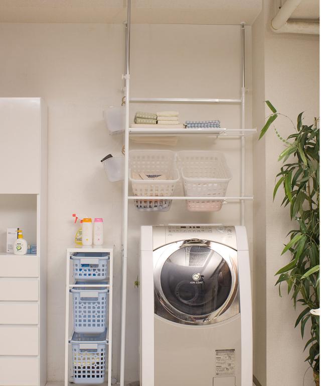 突っ張り ランドリーラック 幅64.5-90cm サニタリーラック 洗濯