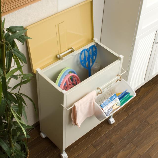 ベランダボックス 奥行31.5cm 小物収納カゴ付 キャスター付 （ ベランダ 収納 ランドリー収納 収納庫 小型 ストッカー ランドリー ボックス 奥行スリム カゴ付 イエロー ブラウン 室内 屋外 ）_8