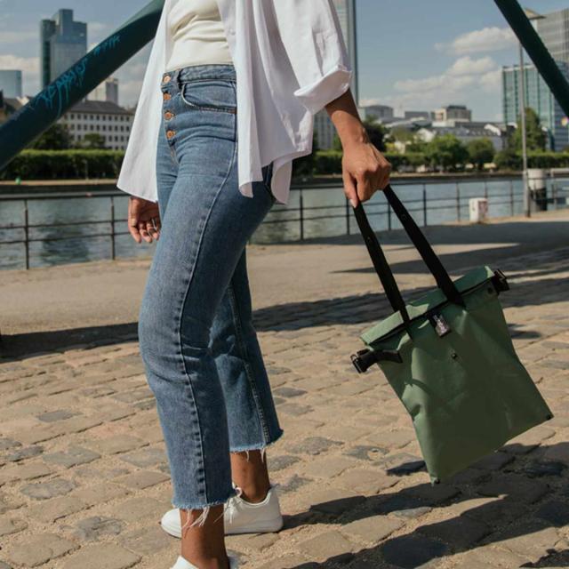 ショルダーバッグ Notabag Crossbody 3WAY （ ノットアバッグ 3way 折りたたみ サコッシュ 手提げ 斜め掛け ミニマル トートバッグ かばん 鞄 カバン バッグ 軽量 コンパクト カラビナ付き 男女兼用 お出かけ おしゃれ ）_14