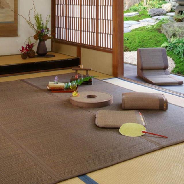い草 上敷き 花ござ 与那国 8畳 約352×352cm ブラウン （ 江戸間 8帖 い草上敷き 和室 不織布 裏貼り い草ラグ 敷物 畳マット 天然素材 防ダニ 防カビ 抗菌効果 ）