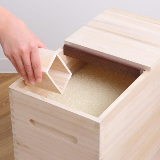 米びつ 桐製 Rice Box 20kg 計量マス付き （ キャスター付き 桐 米櫃